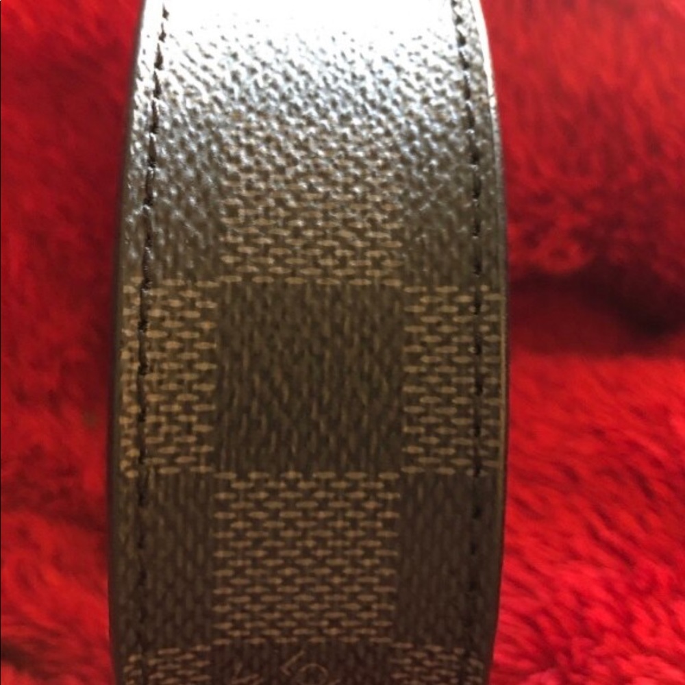 Louis Vuitton Belt - Picture 3 of 5